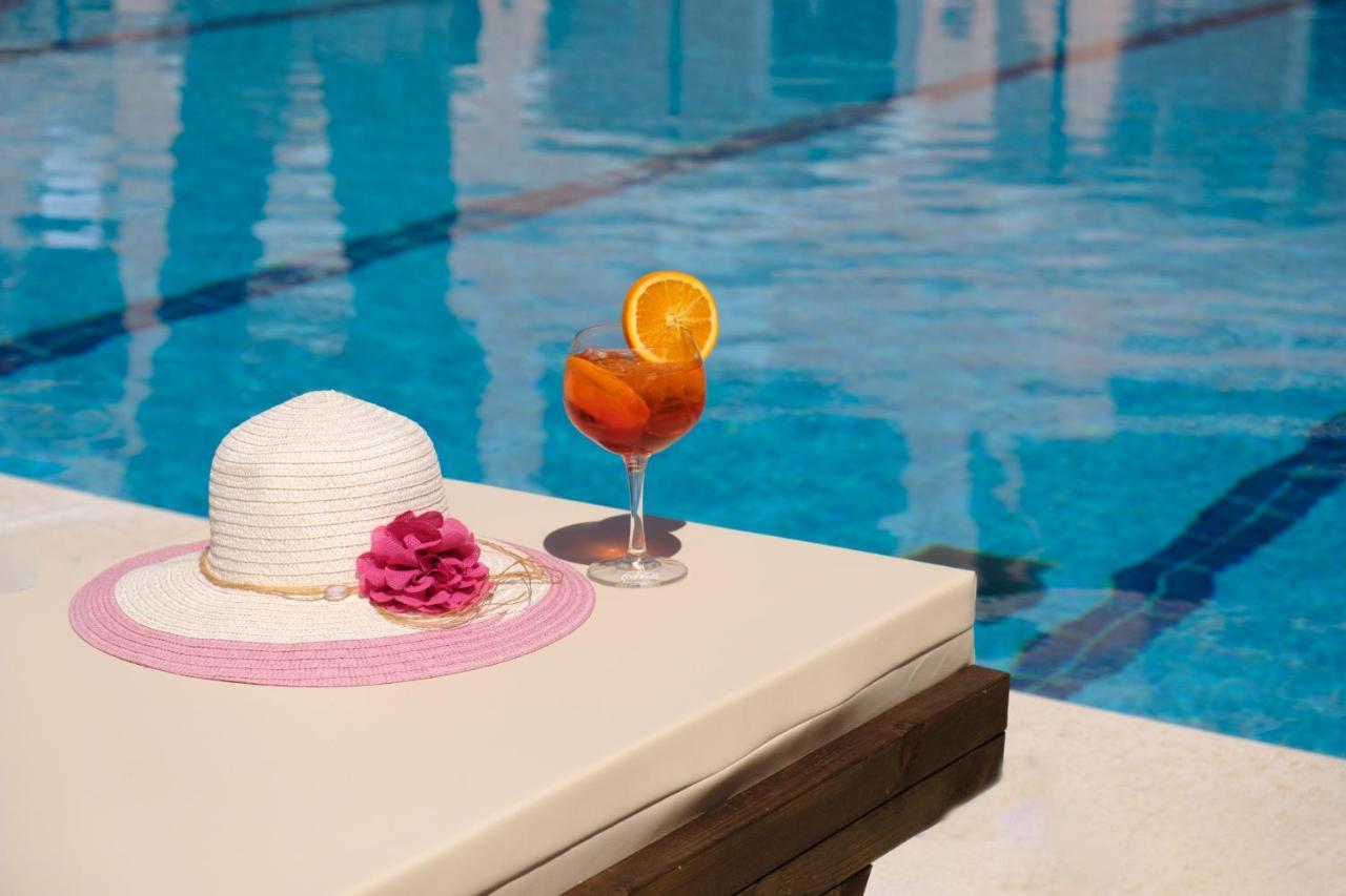 Lagoon Hotel & Apartments Sidari  Exterior photo